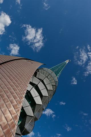 003 Perth, swan bell tower.jpg